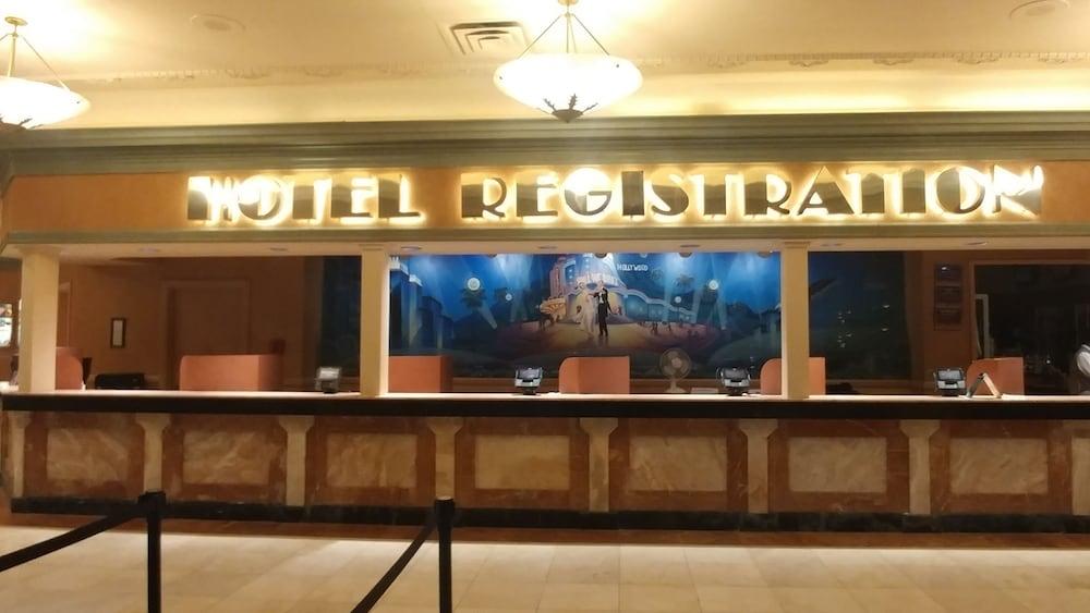 ホテル Hollywood Casino Tunica Robinsonville エクステリア 写真
